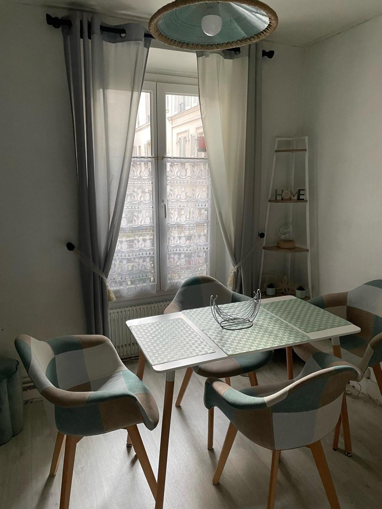 Au Bas De Montmartre ! Apartment Paris Bagian luar foto